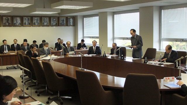 県連三役、知事に要望！
