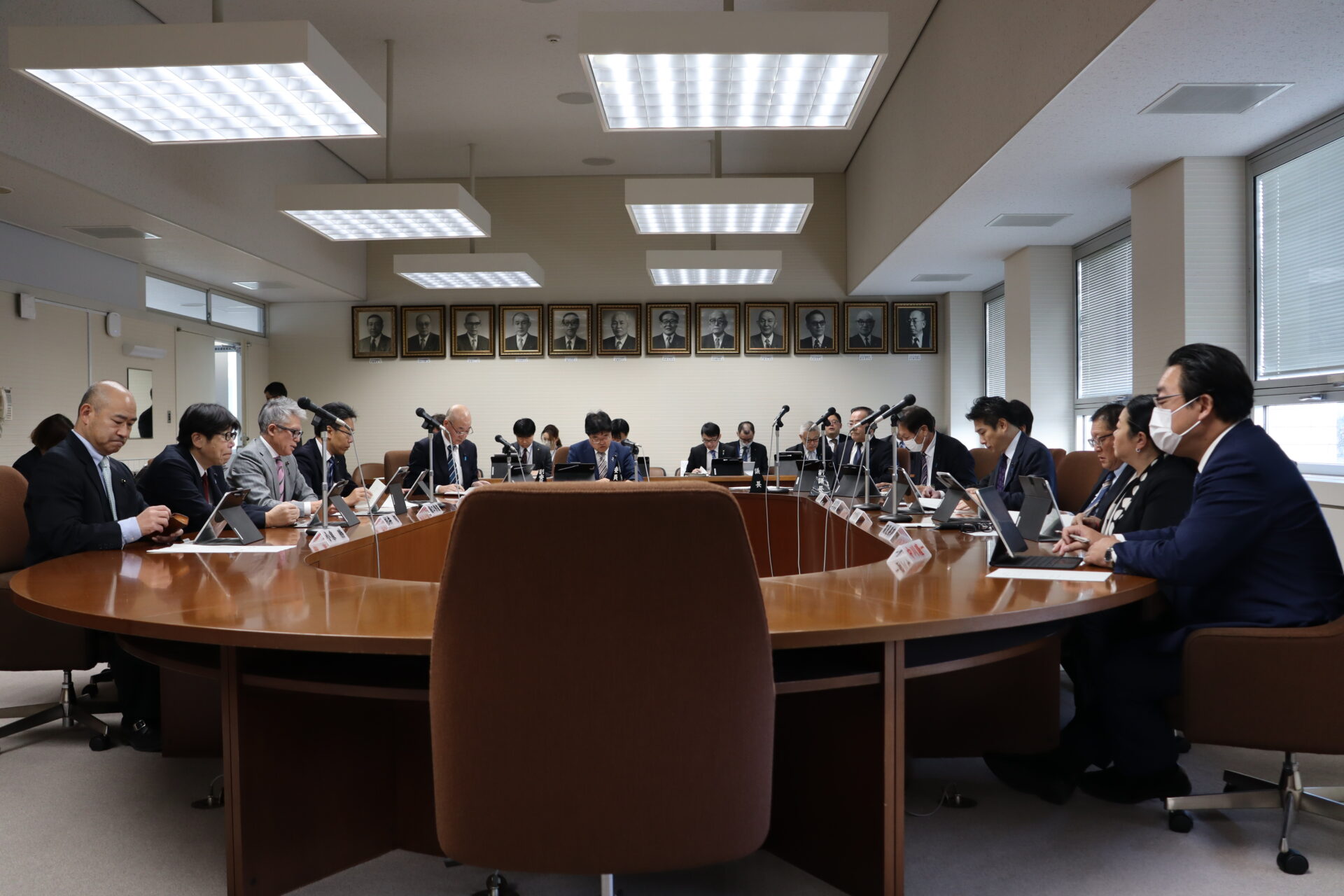 12月5日 議会運営委員会が開催されました！ - 自由民主党 新潟県
